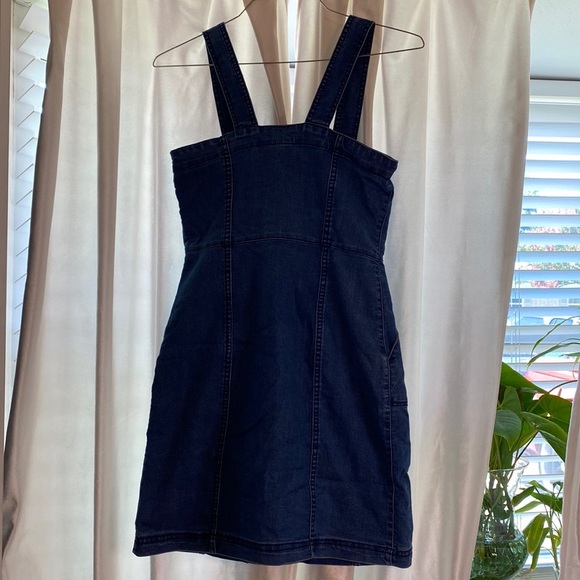 H&M Denim Dress Size 8 - Picture 4 of 9